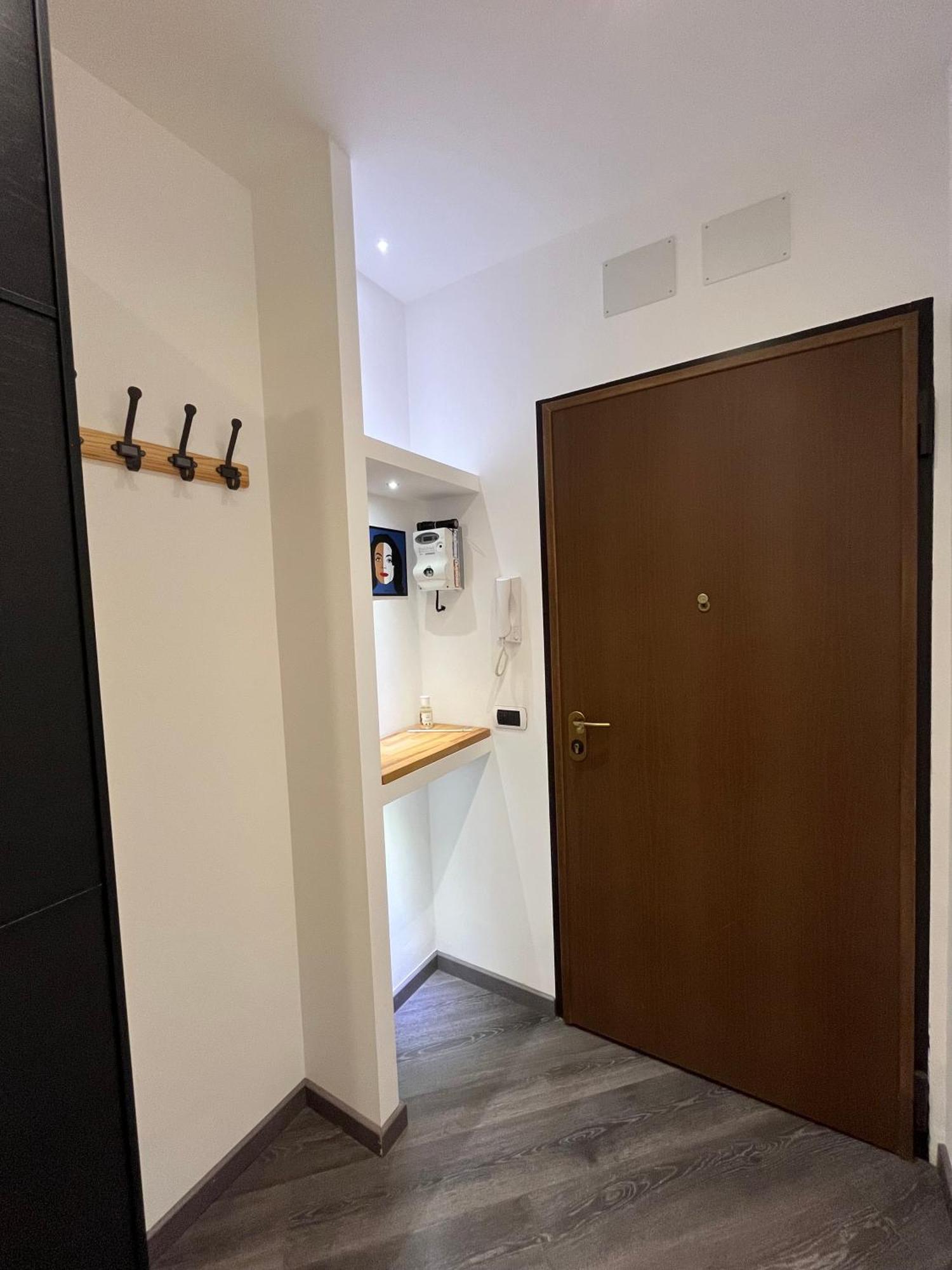 Roby'S Guest House In San Martino Genova Esterno foto